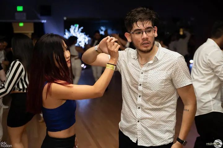 Melómano Winter White Affair Debut Night 2018 gallery photo