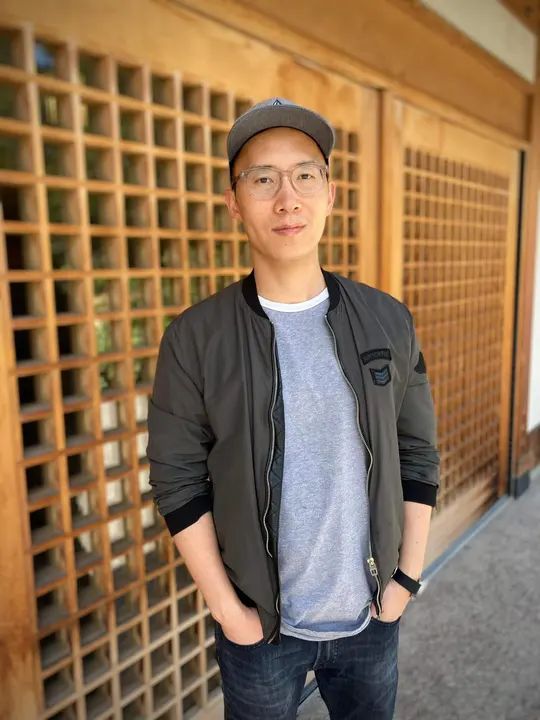 Happy Birthday to the only and only Kevin!!!! 🎂🎉🎈🎁 We are so lucky to have him at part of our Melómano Dance Fam!!! He’s such an amazing teacher! He cares so much about hi