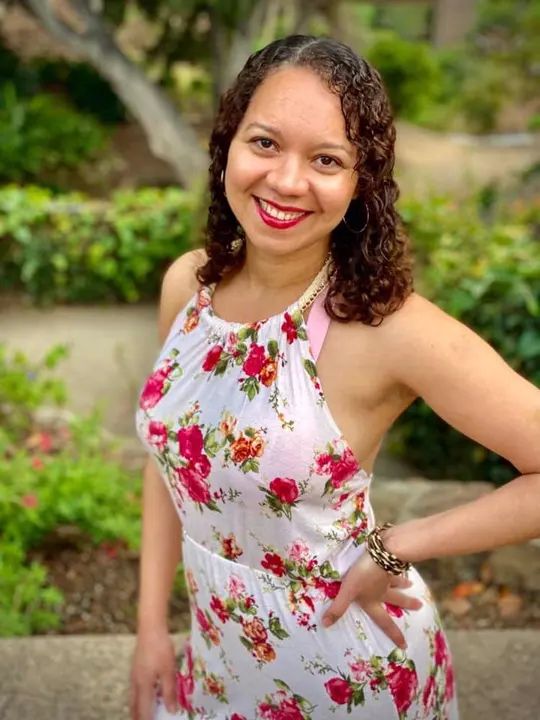 Happy Birthday Yamilka Urquiza!!!! 🎂🍾🎊🎁 Thank you for being part of our dance Fam! We don’t know how you do it all but we’re very happy you find the time to keep dance as
