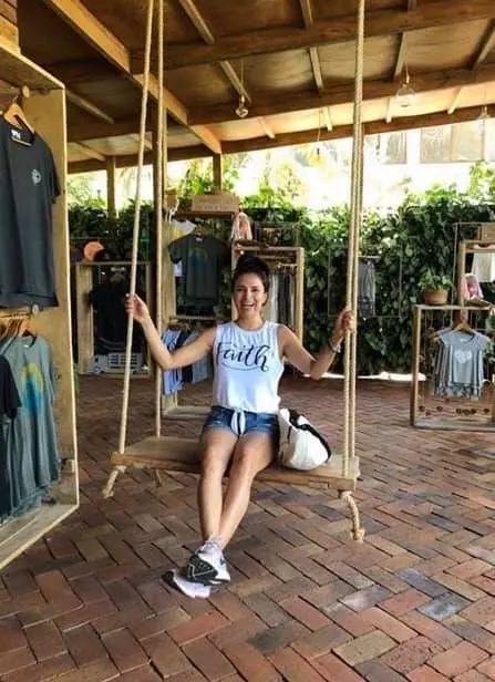 Happy Birthday Lisa Joyner!!!! 🎉🎊🎂🍾 Thank you gor being part of our dance Fam!! We hope you have a very special day and we can’t wait to be back in the studio dancing agai