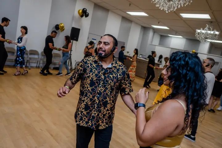 Melómano 12 Year Anniversary SALSA & BACHATA CLASS PHOTOS gallery photo