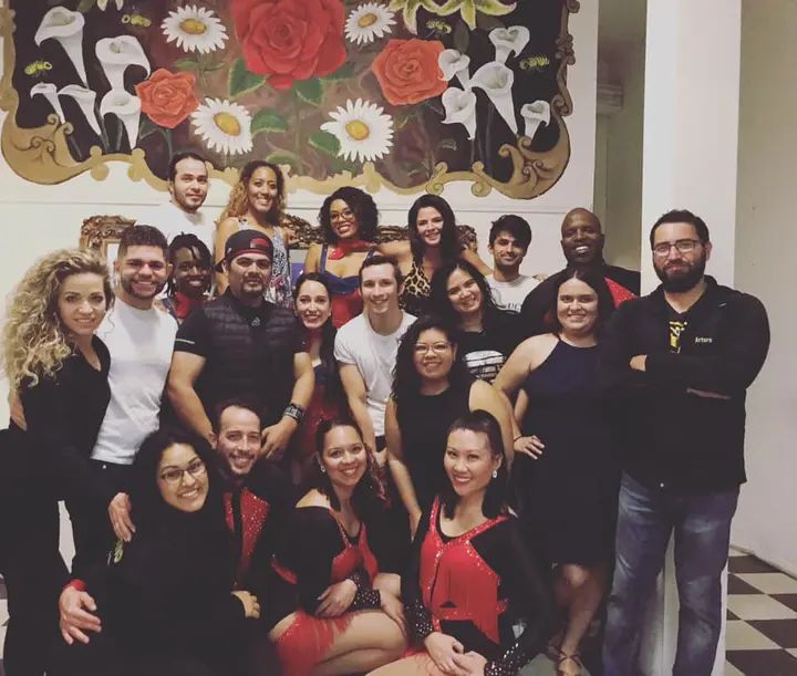 Our Melómano Dance Fam sharing love and support for Queen Bee's Art & Cultural Center ❤️ Thank you to everyone who care out and thank you to our beautiful fam for representing