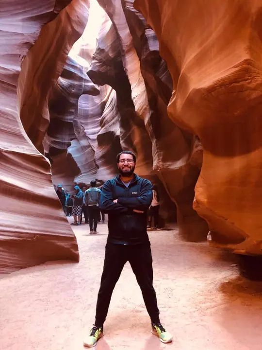 Happy Birthday Arturo!!!! Thank you for being part of our Dance Family, we hope you have an amazing day, we love you Banana!!! #MelomanoEnt #MelomanoBday